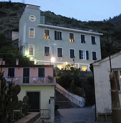 Ostello 5 Terre Manarola